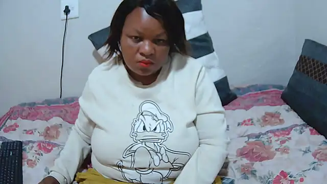 Snapshot of BBW42LL chatting on November 17, 11:05 am BBW42LL online show from November 17, 11:05 am