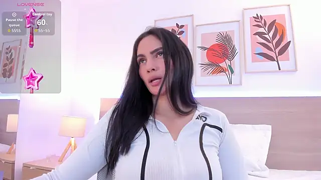 kareena basu online show from January 17, 6:55 pm