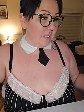 -BonnieBlack- online show from January 8, 8:44 pm