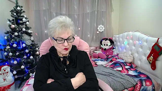 KayleSmoll online show from December 28, 10:23 pm