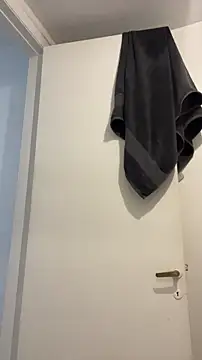 cinnamon rosa online show from December 15, 8:57 pm