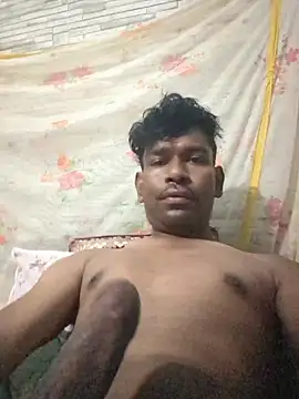 richardjames95 online show from May 15, 1:07 pm
