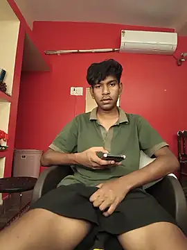 richardjames95 online show from July 17, 6:35 pm