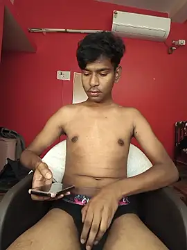 richardjames95 online show from July 19, 6:44 pm