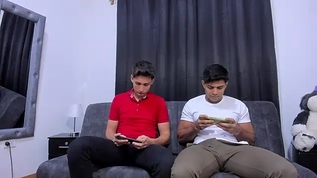 Luciano and Marlon online show from October 11, 2:26 pm