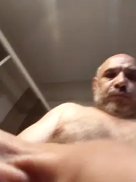 Snapshot of pelabisex chatting on February 1, 1:26 am pelabisex online show from February 1, 1:26 am