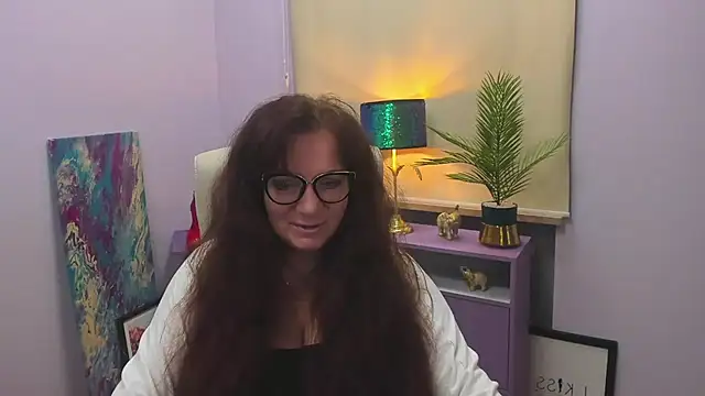 Alice xHeart online show from January 2, 5:46 am