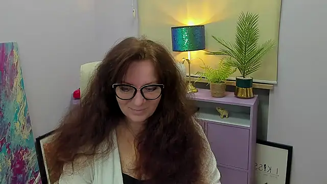 Alice xHeart online show from February 10, 5:47 am