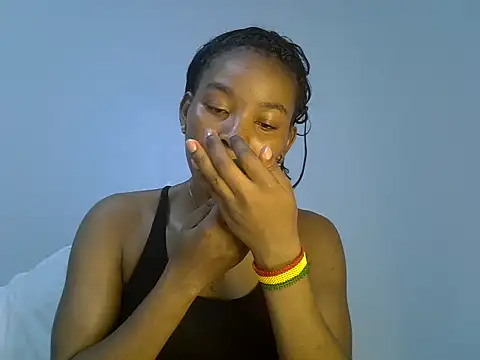 cute-alexis online show from December 15, 7:56 am