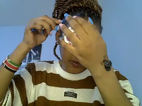 Snapshot of cute-alexis chatting on April 18, 9:02 am cute-alexis online show from April 18, 9:02 am