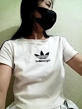 YunLem online show from February 4, 11:59 pm