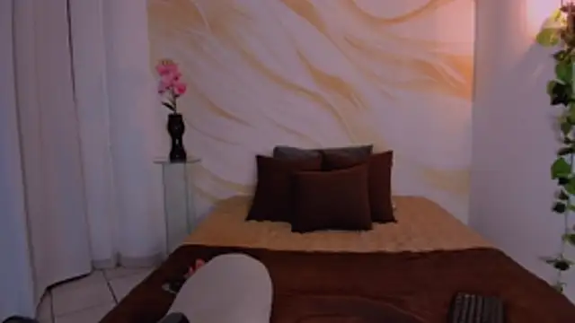 CherryBlossomm  online show from December 4, 1:04 am