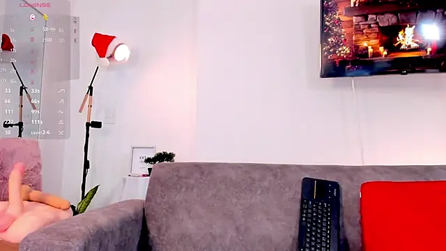 Hannaos online show from December 25, 8:28 pm