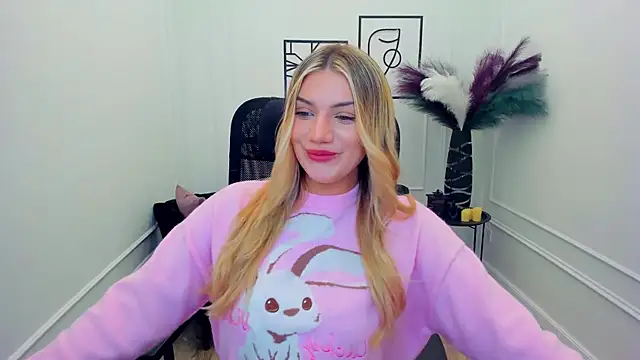 SelenaeMoore online show from November 29, 7:50 pm