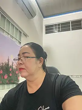 NDith online show from February 21, 12:39 pm