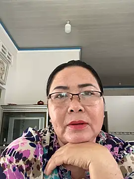 NDith online show from February 24, 7:22 am