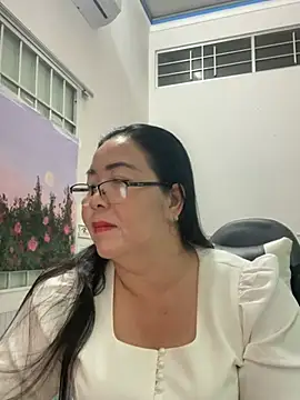 NDith online show from February 24, 1:53 pm
