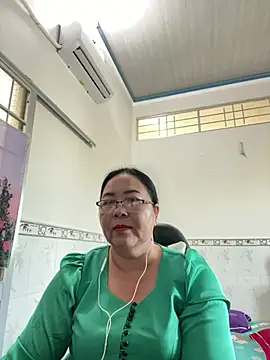 NDith online show from March 3, 7:32 am