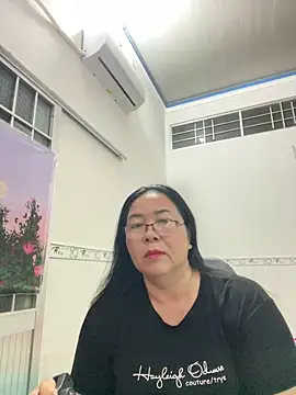 NDith online show from March 11, 6:52 pm