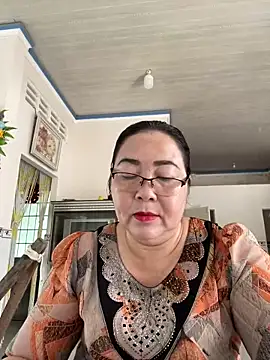 NDith online show from March 13, 1:43 am
