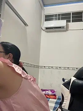 NDith online show from October 19, 2:18 pm