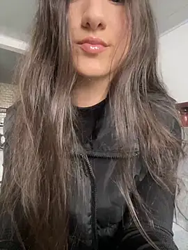 Snapshot of Amelie__88 chatting on February 22, 9:26 pm Amelie 88 online show from February 22, 9:26 pm