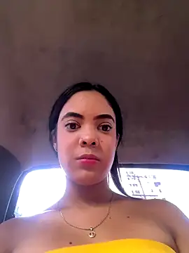 NAUGHTY LITTLE 18 online show from October 29, 9:05 pm