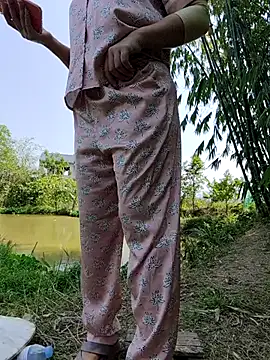 lyna bl online show from February 22, 7:08 am