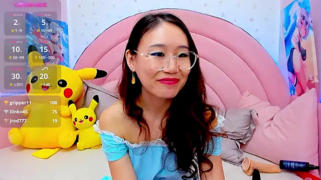 Nao  Chan  online show from March 13, 4:38 am