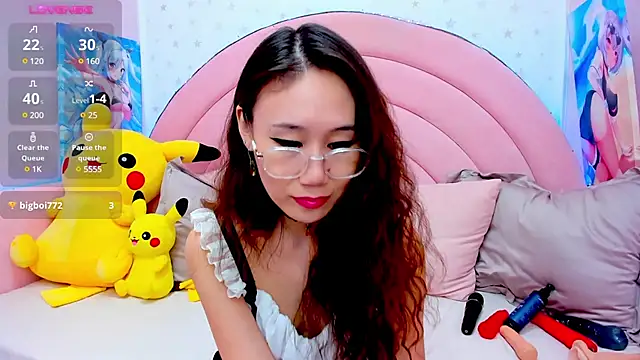 Nao  Chan  online show from March 19, 4:25 am