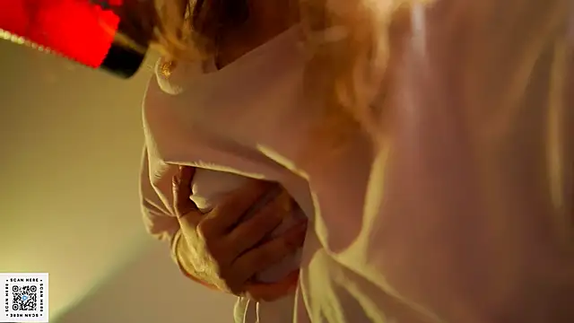 Xanthey online show from September 18, 9:28 pm