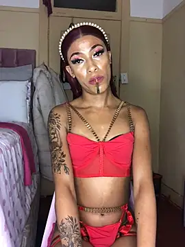 Snapshot of Kylie_Hairy_Bbc chatting on February 28, 8:10 pm Kylie Hairy Bbc online show from February 28, 8:10 pm