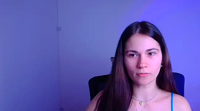 Loon Amore online show from February 7, 7:38 pm