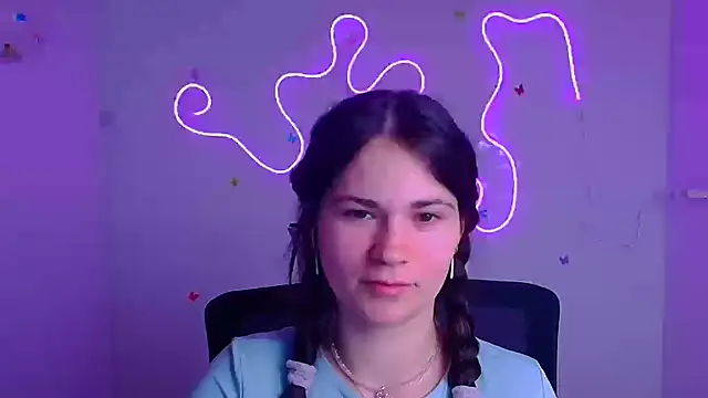 Loon Amore online show from March 4, 8:27 pm