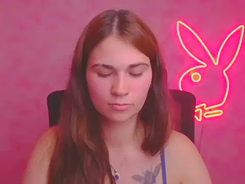 Loon Amore online show from October 6, 6:05 pm