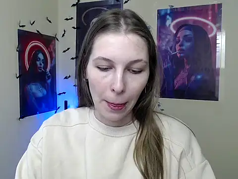 StrangerGi online show from February 8, 7:01 am