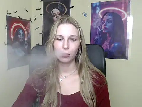 StrangerGi online show from May 20, 8:04 pm
