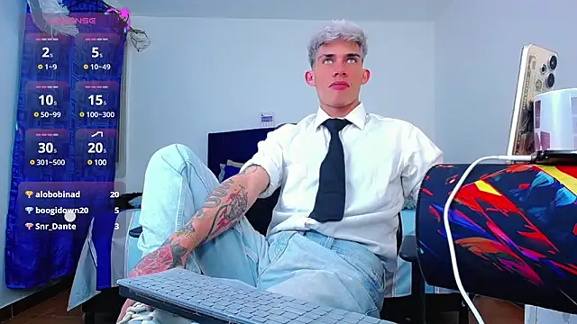 thiagomurphyy online show from December 2, 7:58 am