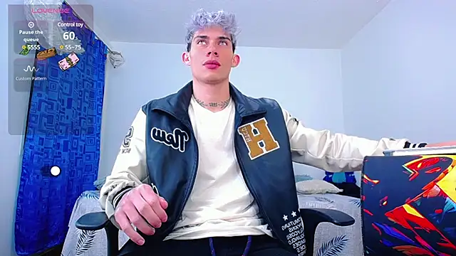 thiagomurphyy online show from January 7, 4:18 am