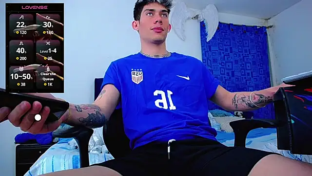 thiagomurphyy online show from March 6, 5:03 am