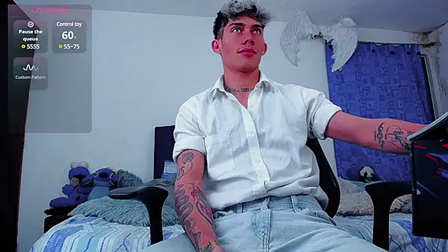 thiagomurphyy online show from March 19, 1:54 am