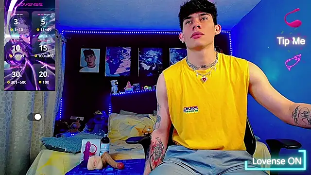 thiagomurphyy online show from October 3, 3:36 am