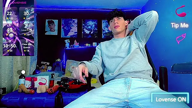 thiagomurphyy online show from November 8, 1:39 am