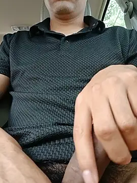Alfrendino44 online show from June 20, 1:58 pm