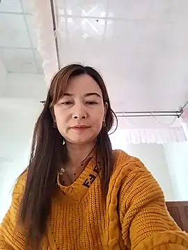 Sexy-ladyboobs20 online show from December 23, 1:40 am