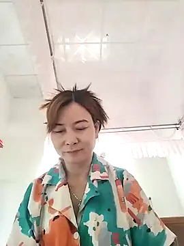 Sexy-ladyboobs20 online show from December 28, 4:51 am