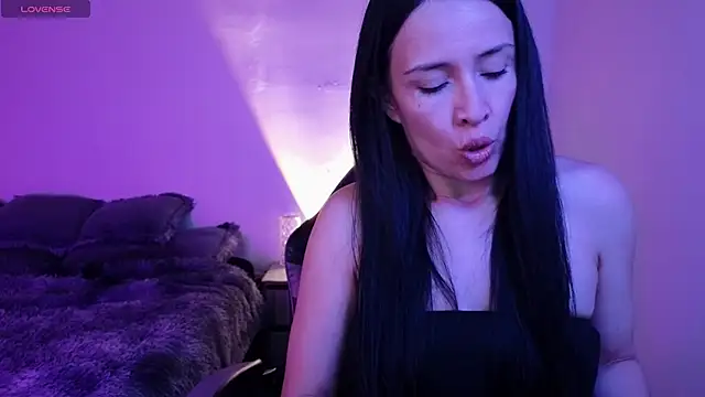 cristal hilton 10 online show from January 18, 12:14 am