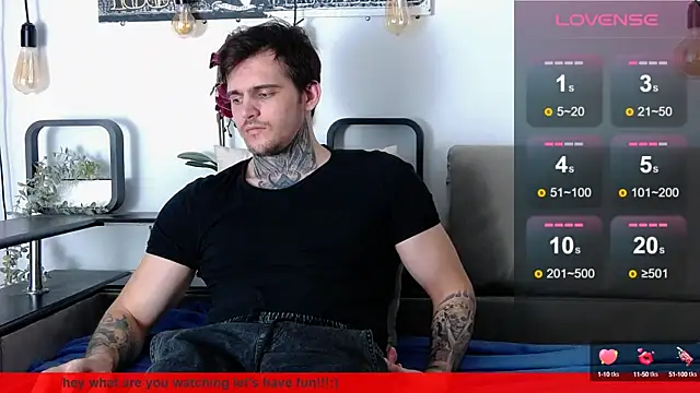 Snapshot of CarterCole chatting on March 7, 2:01 pm CarterCole online show from March 7, 2:01 pm