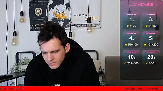 Snapshot of CarterCole chatting on March 21, 7:44 am CarterCole online show from March 21, 7:44 am