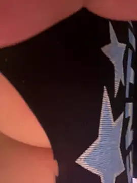 izanmiller2001 online show from March 30, 6:42 pm